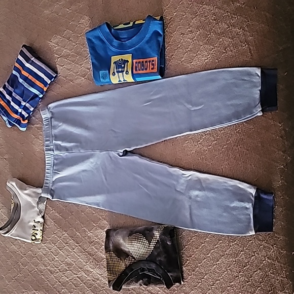 Pj bundle, 2T to 4T. Pictures list size - Picture 6 of 11